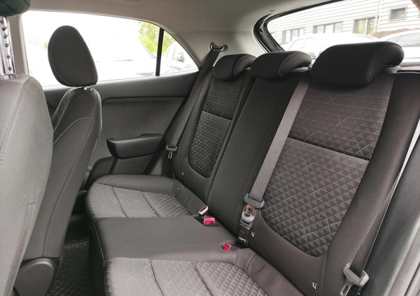 Kia Rio cena 55900 przebieg: 46794, rok produkcji 2021 z Jarocin małe 137